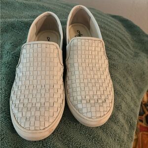 Arturo Chiang White Woven Slip-On Sneakers